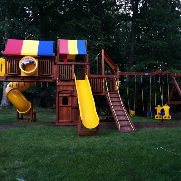 Meet your Posher, Katie - Picture 2 of 5